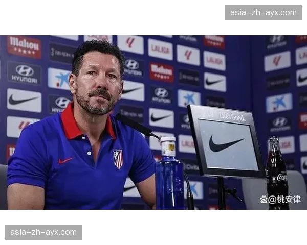 瓦伦西亚备战周中欧联杯，教练组通过调整训练量来控制球员的疲劳累积