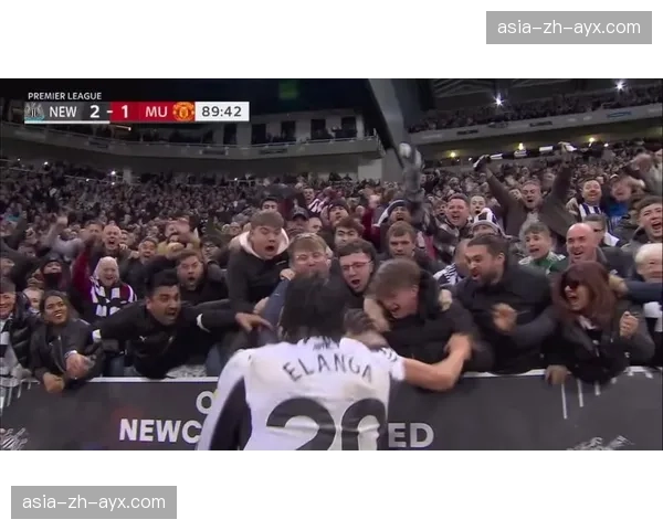 绝平后怒吼，津门虎外援罗萨狂奔半场与球迷共同庆祝